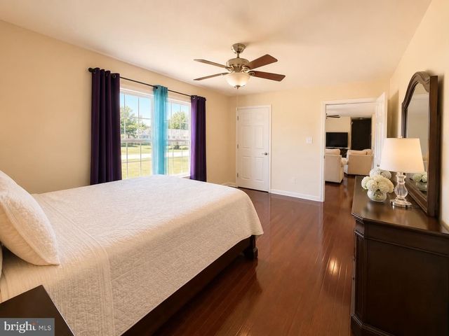 118 GILL ST, Bowling Green, VA 22427