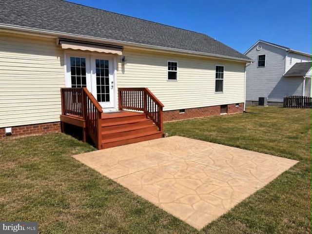 118 GILL ST, Bowling Green, VA 22427