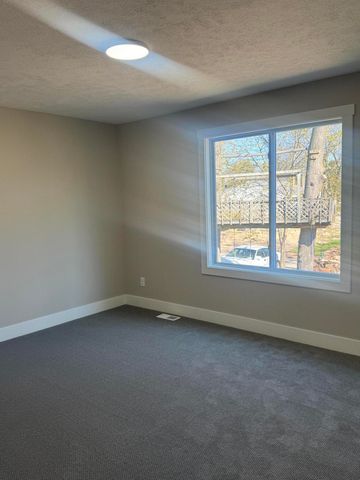 1366 Leonard Avenue, Muskegon, MI 49442
