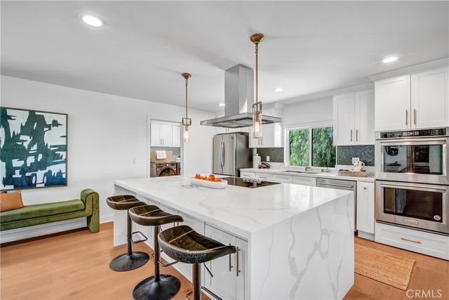 2166 La Granada, Thousand Oaks, CA 91362