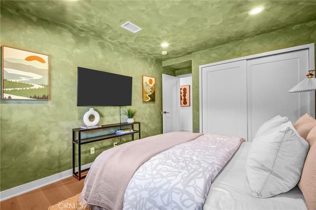 2166 La Granada, Thousand Oaks, CA 91362