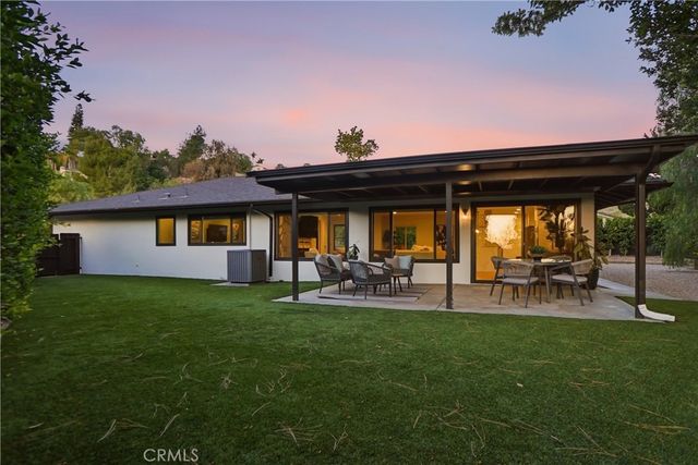 2166 La Granada, Thousand Oaks, CA 91362