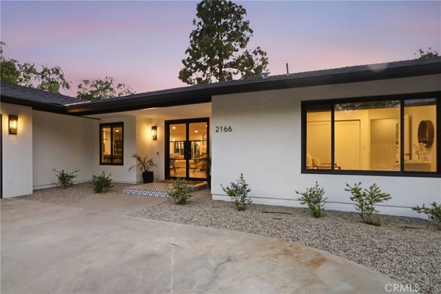 2166 La Granada, Thousand Oaks, CA 91362