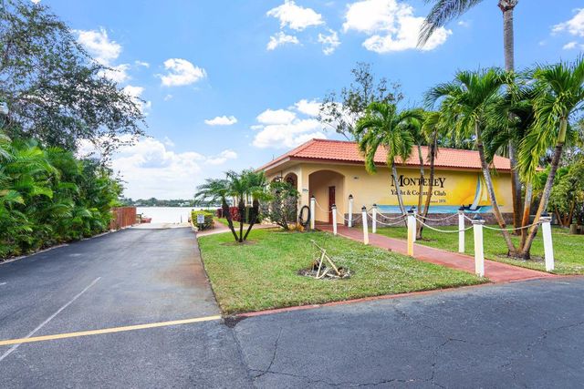 1981 SW Palm City Road 42 -H, Stuart, FL 34994