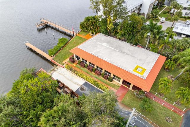 1981 SW Palm City Road 42 -H, Stuart, FL 34994