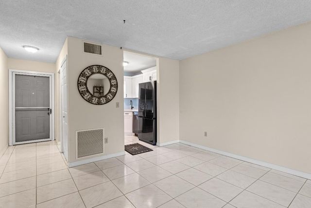 1981 SW Palm City Road 42 -H, Stuart, FL 34994