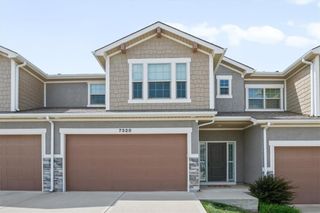 7328 Aaron Street 24 C, Parkville, MO 64152
