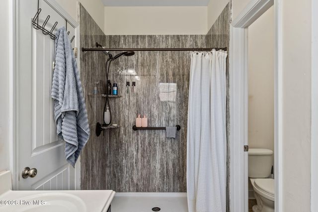 31 Babbling Creek Road, Rocky Point, NC 28457