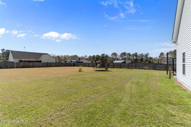 31 Babbling Creek Road, Rocky Point, NC 28457