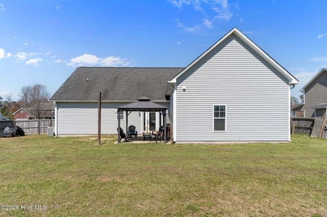 31 Babbling Creek Road, Rocky Point, NC 28457