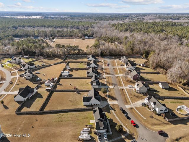 31 Babbling Creek Road, Rocky Point, NC 28457