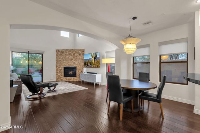 9871 E SOUTH BEND Drive, Scottsdale, AZ 85255