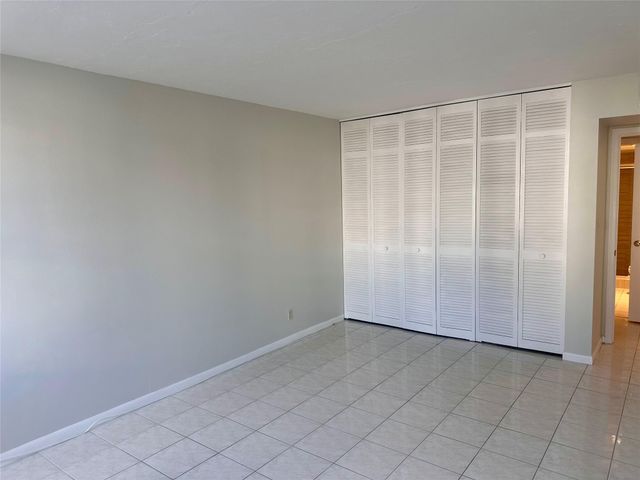 1149 Hillsboro Mile 309, Hillsboro Beach, FL 33062