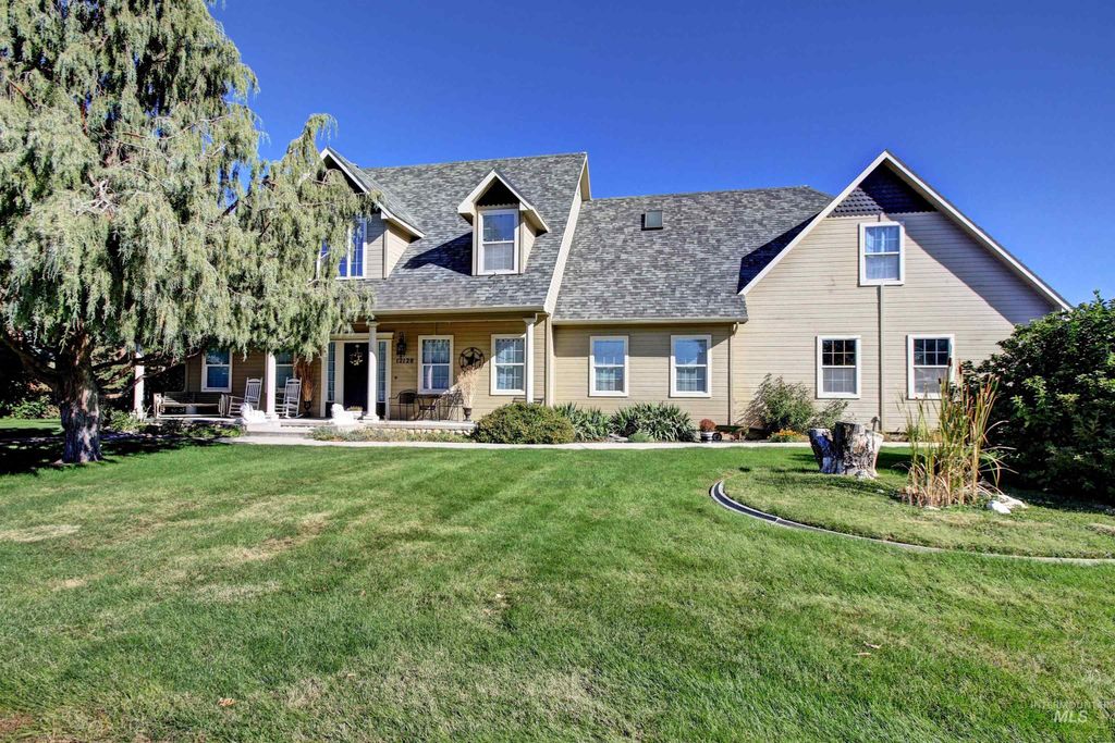 12128 W Kittredge Drive, Kuna, ID 83634 photo 3