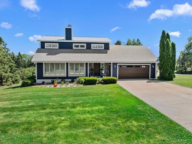 16865 Eldorado DRIVE, Brookfield, WI 53005