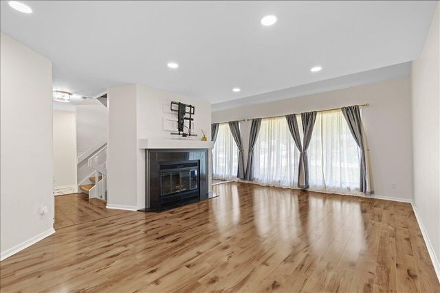 16865 Eldorado DRIVE, Brookfield, WI 53005