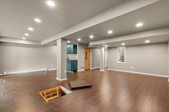 16865 Eldorado DRIVE, Brookfield, WI 53005