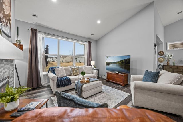 2719 Jacamar Avenue NE, Saint Michael, MN 55376