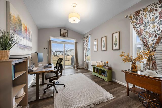 2719 Jacamar Avenue NE, Saint Michael, MN 55376