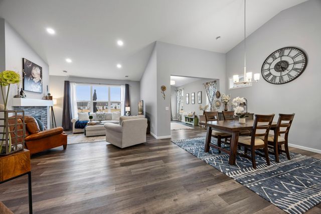 2719 Jacamar Avenue NE, Saint Michael, MN 55376