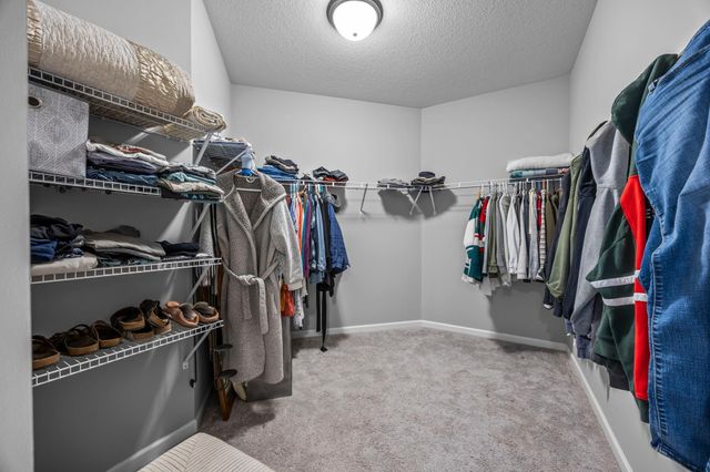 2719 Jacamar Avenue NE, Saint Michael, MN 55376