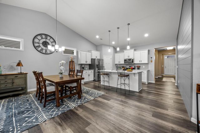 2719 Jacamar Avenue NE, Saint Michael, MN 55376