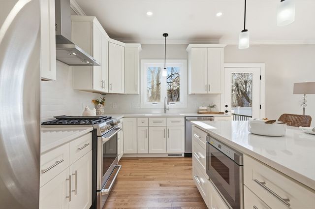 21 Tremont Street B, Stoneham, MA 02180