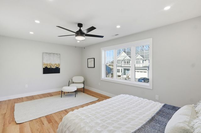 21 Tremont Street B, Stoneham, MA 02180