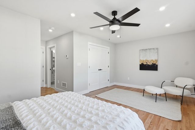 21 Tremont Street B, Stoneham, MA 02180