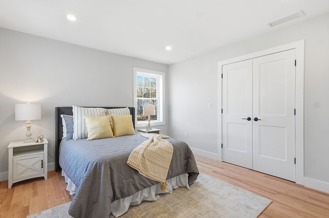 21 Tremont Street B, Stoneham, MA 02180