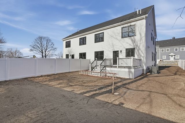 21 Tremont Street B, Stoneham, MA 02180