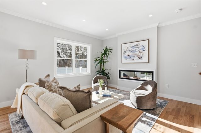 21 Tremont Street B, Stoneham, MA 02180