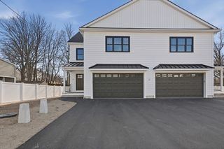 21 Tremont Street B, Stoneham, MA 02180
