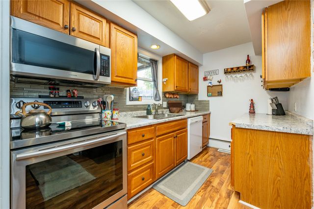 330 N 1st Street, Carlisle, IA 50047