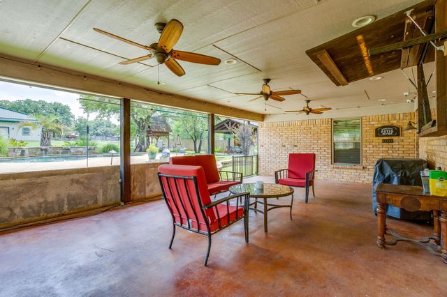7008 County Road 527, Burleson, TX 76028