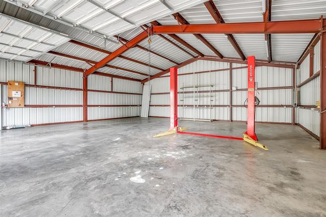7008 County Road 527, Burleson, TX 76028