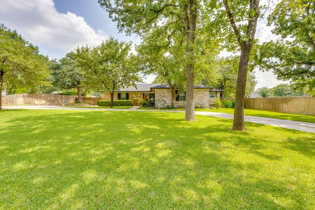 7008 County Road 527, Burleson, TX 76028