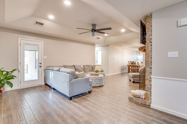 7008 County Road 527, Burleson, TX 76028