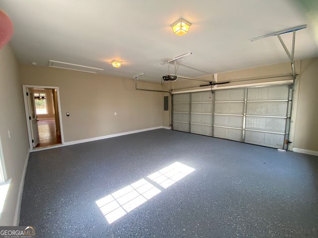 251 Peregrine Drive, Byron, GA 31008