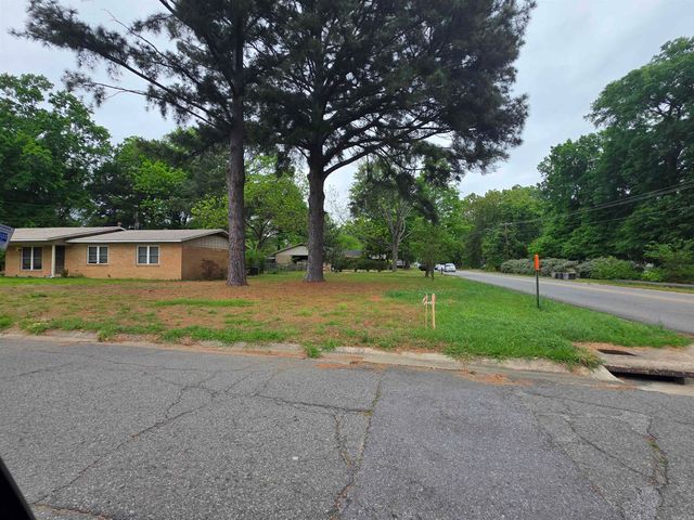 2 White Oak Drive, Conway, AR 72034