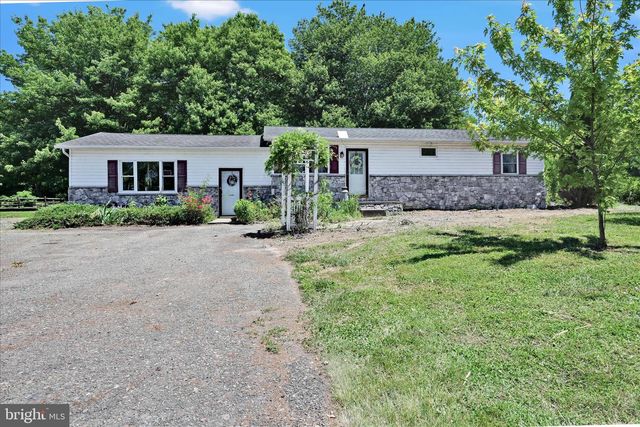 135 GRUBBS CORNER RD, Peach Bottom, PA 17563