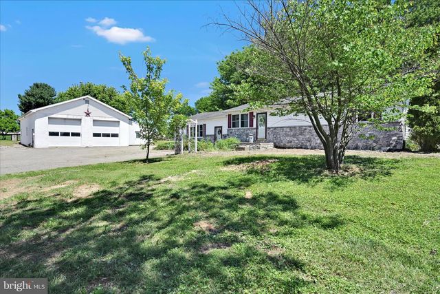 135 GRUBBS CORNER RD, Peach Bottom, PA 17563