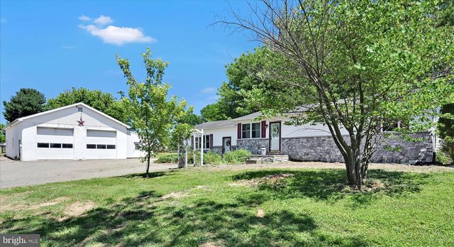 135 GRUBBS CORNER RD, Peach Bottom, PA 17563