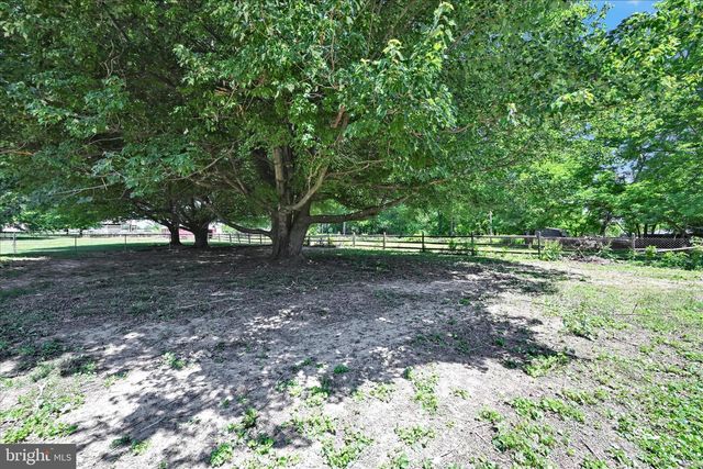135 GRUBBS CORNER RD, Peach Bottom, PA 17563