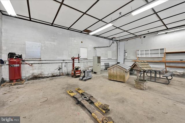 135 GRUBBS CORNER RD, Peach Bottom, PA 17563