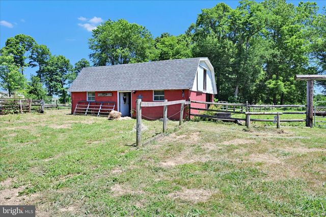 135 GRUBBS CORNER RD, Peach Bottom, PA 17563