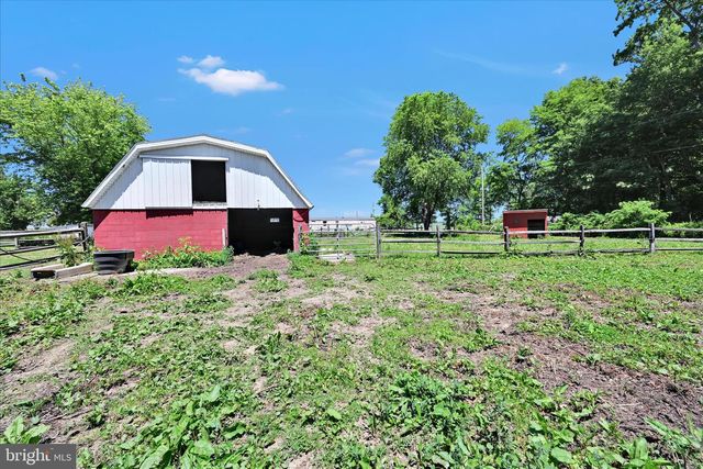 135 GRUBBS CORNER RD, Peach Bottom, PA 17563