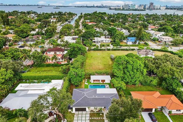 8835 NE 9th Court, Miami, FL 33138