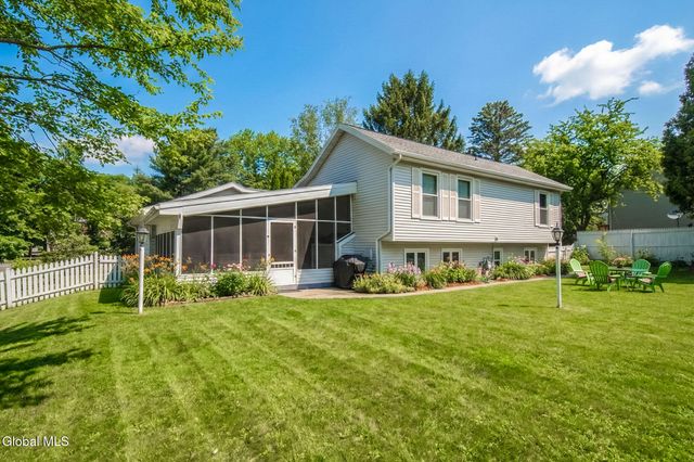 123 Southbury Road, Clifton Park, NY 12065