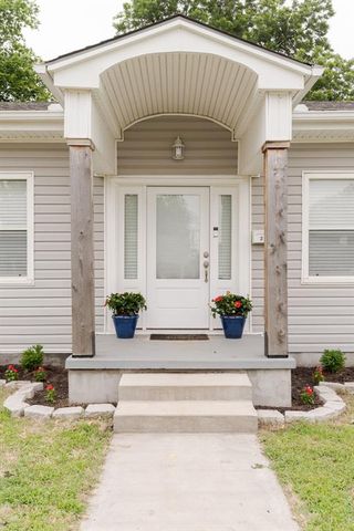 2020 NW 17th Street, Oklahoma City, OK 73106